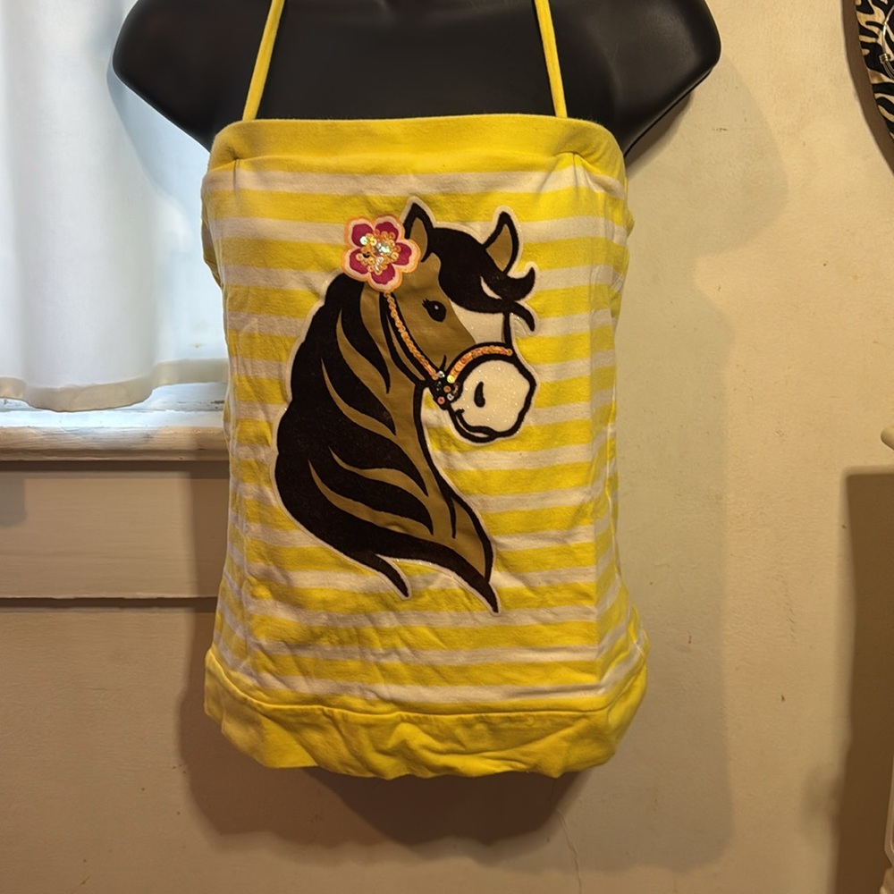 Yellow top fits like large size 8-10